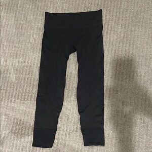 Charcoal grey lululemon leggings